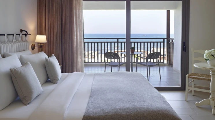 Adult Deluxe Sea Front Room 